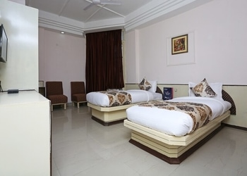 Hotel-midtown-Budget-hotels-Raipur-Chhattisgarh-3