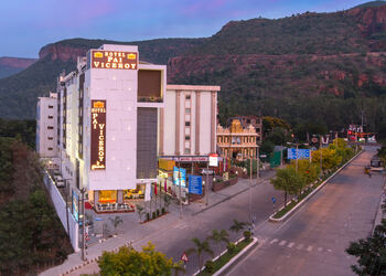 Hotel-pai-viceroy-3-star-hotels-Tirupati-Andhra-pradesh-1