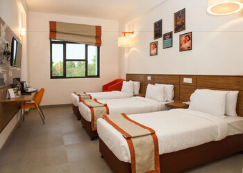 Hotel-polo-max-3-star-hotels-Jabalpur-Madhya-pradesh-2