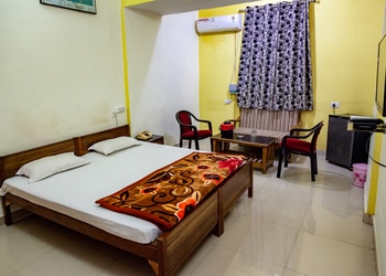 Hotel-rahi-veerangana-Budget-hotels-Jhansi-Uttar-pradesh-2