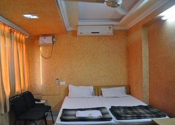 Hotel-rajdhani-plaza-Budget-hotels-Ranchi-Jharkhand-3