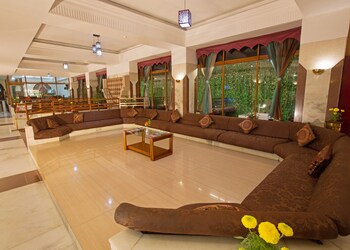 Hotel-rajmahal-4-star-hotels-Guwahati-Assam-3