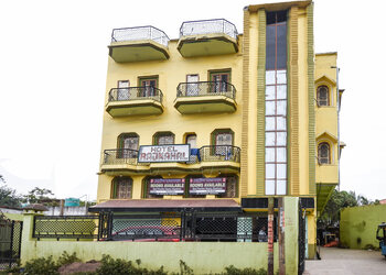 Hotel-rajmahal-Lodge-Bankura-West-bengal-1