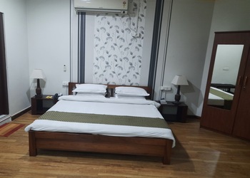 Hotel-regency-3-star-hotels-Aizawl-Mizoram-2