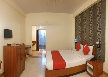 Hotel-rio-meridian-3-star-hotels-Mysore-Karnataka-2