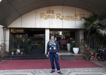 Hotel-rishi-regency-3-star-hotels-Jabalpur-Madhya-pradesh-1
