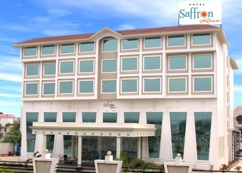 Hotel-saffron-kiran-3-star-hotels-Faridabad-Haryana-1