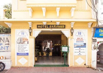 Hotel-sarovar-3-star-hotels-Udaipur-Rajasthan-1