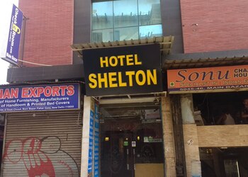 Hotel-shelton-3-star-hotels-New-delhi-Delhi-1