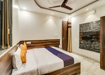Hotel-shri-ram-kashi-Budget-hotels-Allahabad-prayagraj-Uttar-pradesh-2