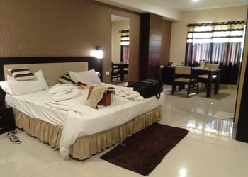 Hotel-silver-oak-3-star-hotels-Bilaspur-Chhattisgarh-2