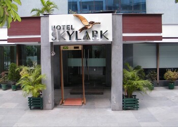 Hotel-skylark-4-star-hotels-Dhanbad-Jharkhand-1