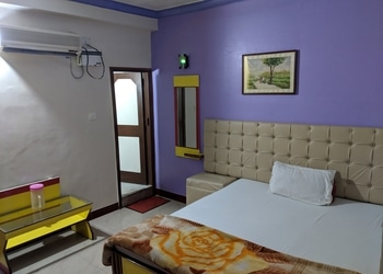 Hotel-tribhuvan-Budget-hotels-Ranchi-Jharkhand-2