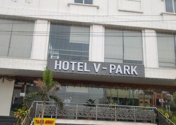 Hotel-v-park-Budget-hotels-Karimnagar-Telangana-1