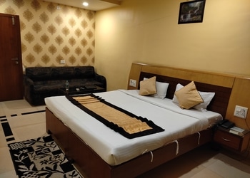 Hotel-vinayak-palace-Budget-hotels-Bilaspur-Chhattisgarh-2