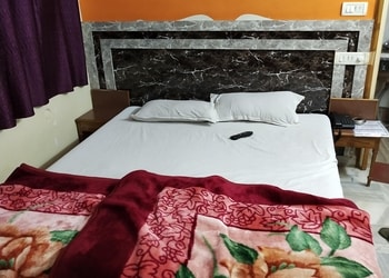 Hotel-yatrik-Budget-hotels-Deoghar-Jharkhand-3
