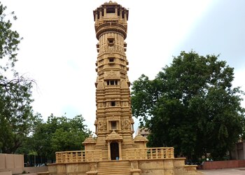 Hutheesing-jain-temple-Temples-Ahmedabad-Gujarat-3