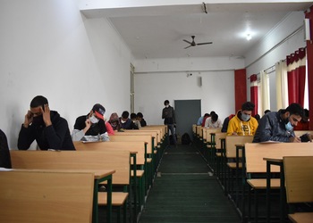 Ignited-minds-Coaching-centre-Srinagar-Jammu-and-kashmir-3