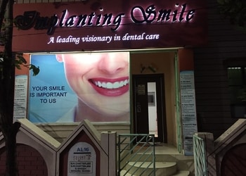 Implanting-smile-Dental-clinics-Saltlake-bidhannagar-kolkata-West-bengal-1