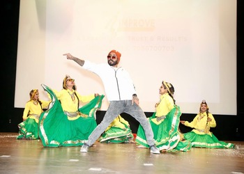 Improve-dance-fitness-event-company-Dance-schools-Rohtak-Haryana-3