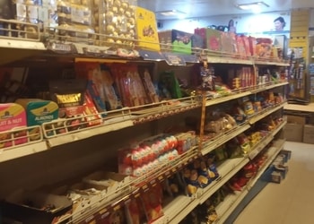 In-out-Grocery-stores-Alipore-kolkata-West-bengal-3
