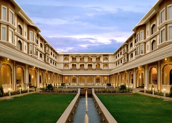 Indana-palace-5-star-hotels-Jodhpur-Rajasthan-1