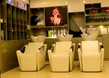 Indulge-the-salon-Beauty-parlour-Choudhury-bazar-cuttack-Odisha-1