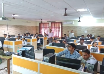 Institute-of-engineering-technology-Engineering-colleges-Agra-Uttar-pradesh-3
