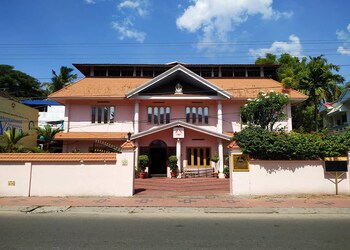 International-sivananda-yoga-vedanta-centre-Yoga-classes-Sreekaryam-thiruvananthapuram-Kerala-1