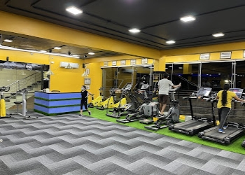 Iron-kingdom-gym-Gym-Gachibowli-hyderabad-Telangana-2