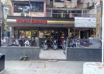 Ishna-wheels-Motorcycle-dealers-Versova-mumbai-Maharashtra-1
