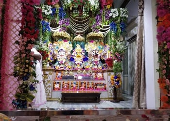 Iskcon-temple-Temples-Ghaziabad-Uttar-pradesh-2