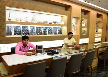 Jaliyan-jewellers-Jewellery-shops-Gandhinagar-Gujarat-2