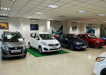 Jayalakshmi-automobiles-Car-dealer-Arundelpet-guntur-Andhra-pradesh-3