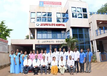 Jayapriya-hospital-Eye-hospitals-Keshwapur-hubballi-dharwad-Karnataka-1