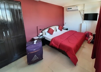 Joeys-hostel-Budget-hotels-Agra-Uttar-pradesh-2