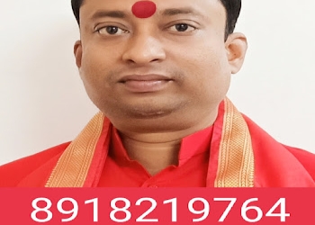 Jyotish-acharya-sri-tapan-Astrologers-Habra-north-24-parganas-West-bengal-1