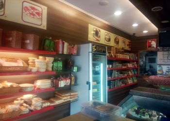 Kabhi-b-bakery-Cake-shops-Gandhinagar-Gujarat-2
