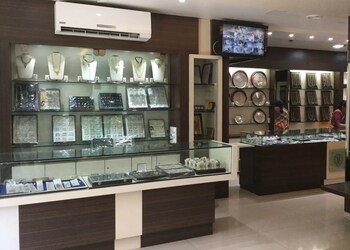 Kallaji-ladhaji-jewellers-Jewellery-shops-Dhule-Maharashtra-2