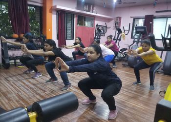 Kalyan-ladies-gym-Zumba-classes-Dhule-Maharashtra-3