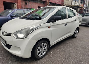 Kamal-cars-Used-car-dealers-Chandigarh-Chandigarh-3