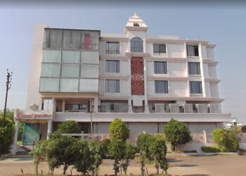 Kamal-paradise-Banquet-halls-Jalgaon-Maharashtra-1