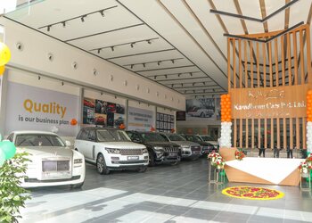 Kamdhenu-motors-Car-dealer-Ahmedabad-Gujarat-2