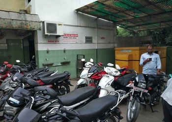 Kanha-motors-pvt-ltd-Motorcycle-dealers-Rajapur-allahabad-prayagraj-Uttar-pradesh-3