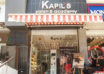 Kapils-salon-Beauty-parlour-Borivali-mumbai-Maharashtra-1