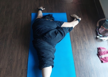 Karm-yoga-studio-Yoga-classes-Govindpuram-ghaziabad-Uttar-pradesh-1