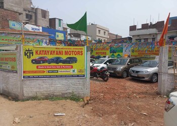 Katayayani-motors-Used-car-dealers-Ashok-rajpath-patna-Bihar-1