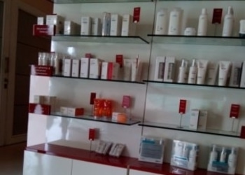 Kaya-clinic-Dermatologist-doctors-Maligaon-guwahati-Assam-2