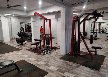 Kd-fitness-Gym-Nanpura-surat-Gujarat-1