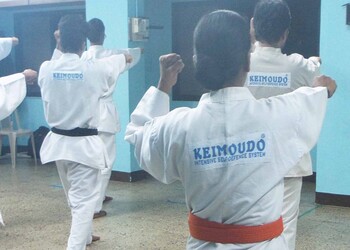 Keimoudo-sessions-and-traditional-yoga-sessions-Martial-arts-school-Thane-Maharashtra-1